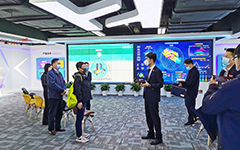 央行和安徽（huī）省（shěng）科技廳領導蒞臨私人影院在线观看免费公司調研指導